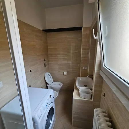 Sempione Red&silver Apartman Milánó