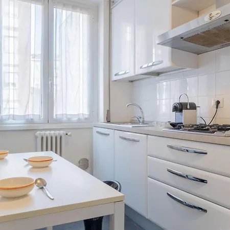 Apartament Sempione Color Citylife Fiera District Mediolan